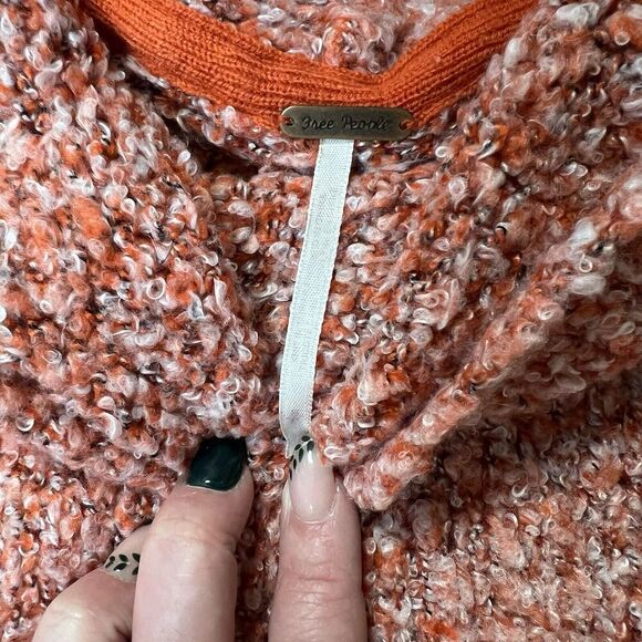 Free People BFF Cowl Neck Oversized Crop Sweater In Red Lotus SZ SM - Picture 4 of 6